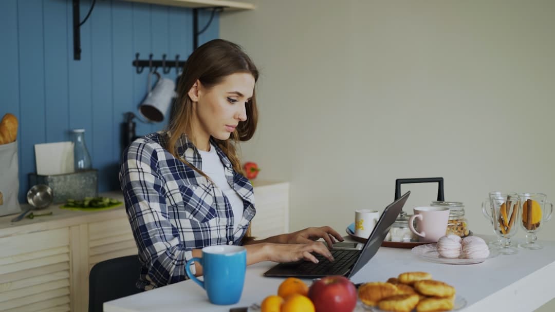 Realistic daily work hours for a freelancer (it's not 8)